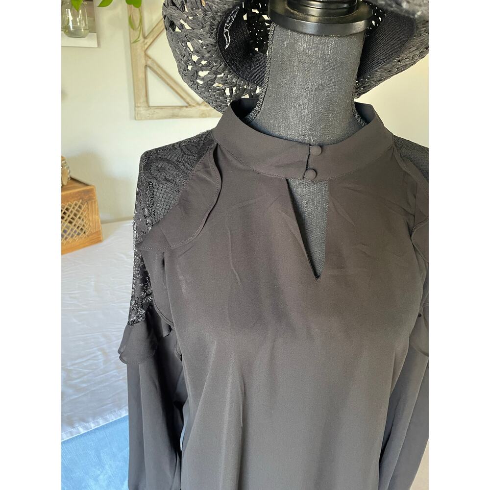Torrid Georgette Crochet Inset Top Black Plus Size - Picture 11 of 12